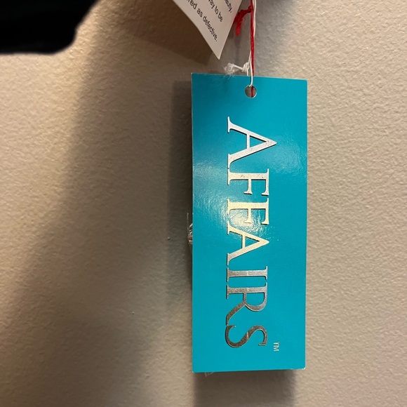 Grad/Prom/Bridesmaid Dress - Picture 7 of 11